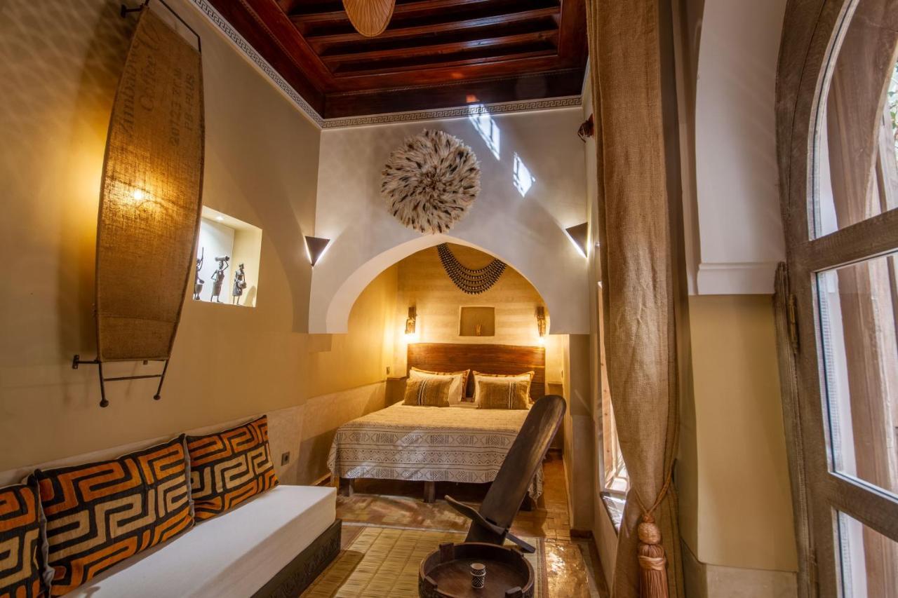 Riad Bed & Breakfast Comptoir Du Pacha マラケシュ エクステリア 写真