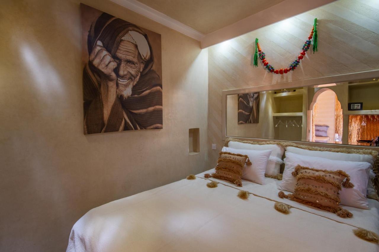 Riad Bed & Breakfast Comptoir Du Pacha マラケシュ エクステリア 写真