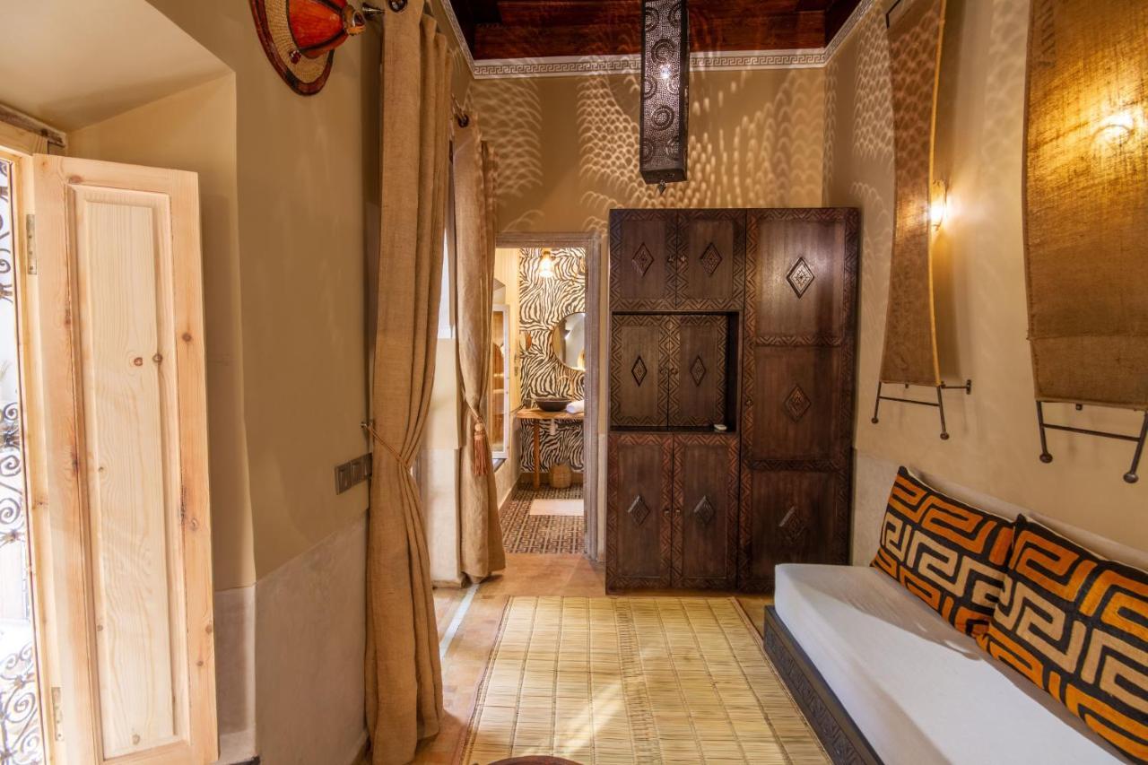Riad Bed & Breakfast Comptoir Du Pacha マラケシュ エクステリア 写真